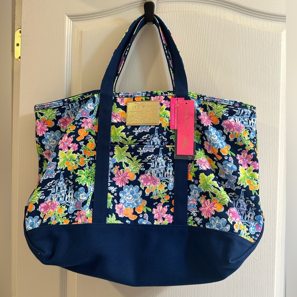 NWT Lilly Pulitzer Disney Parks Fantasyland Castle Mickey Minnie Mercato Tote